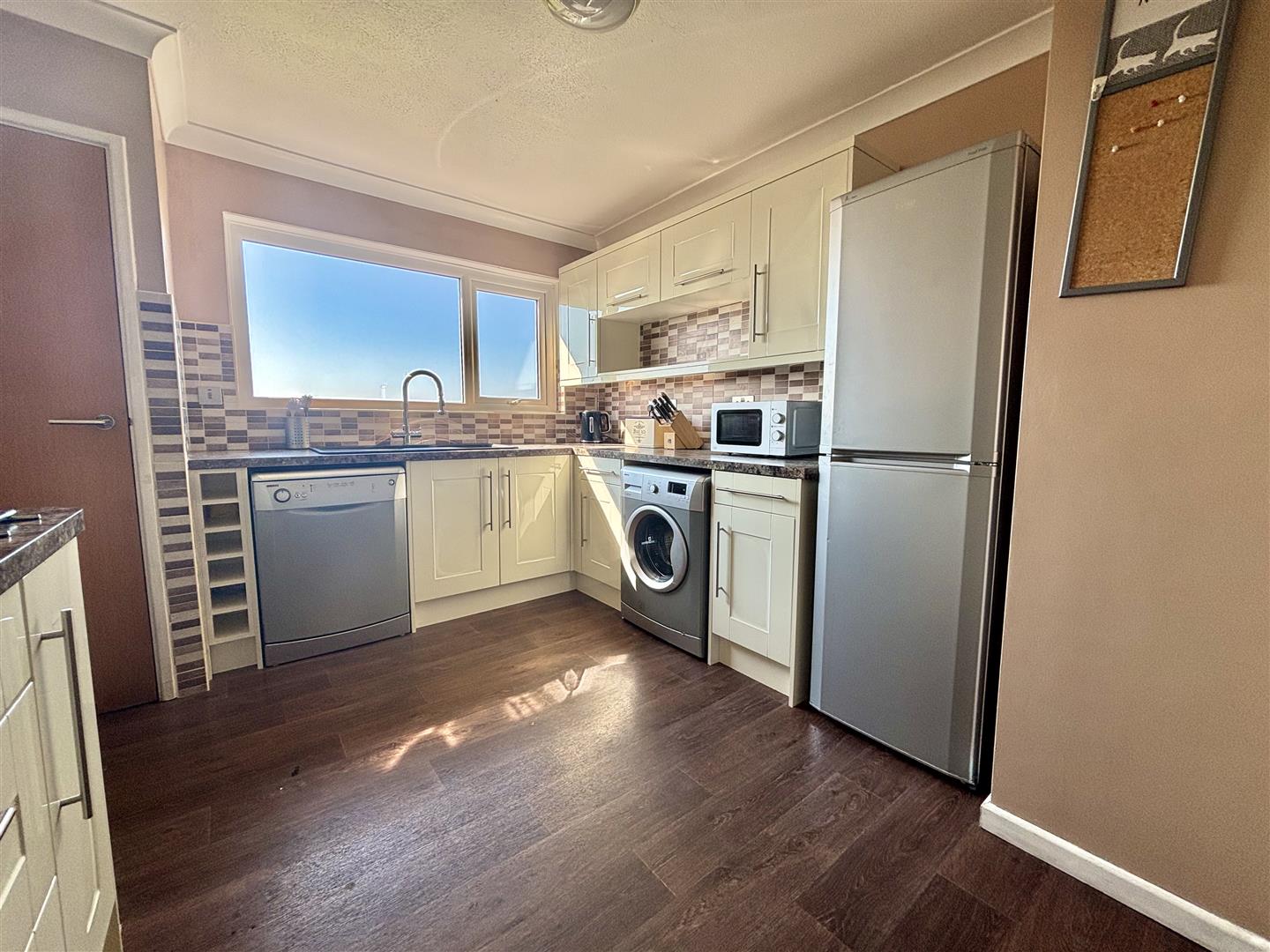 Dunvant Road, Killay, Swansea, SA2 7NL